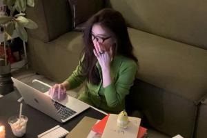 Ở nhà thuê thì bị chê, vay tiền tỷ mua nhà lại bị hỏi: “Lương bao nhiêu mà dám?”