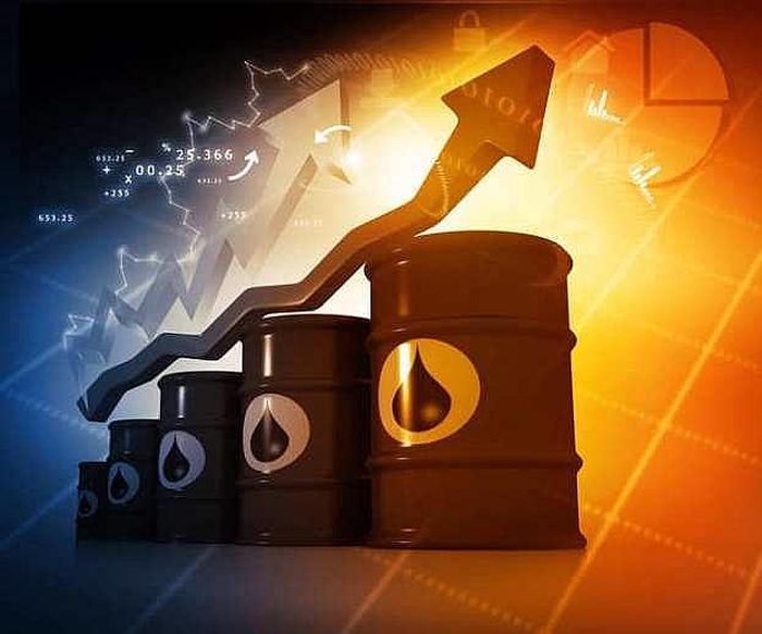 Giá xăng dầu ngày 19/12: Dầu Brent lấy lại mốc 80 USD/thùng