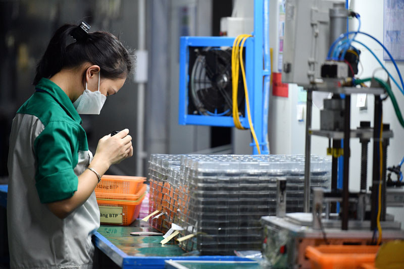 Gánh nặng thuế thu nhập cá nhân