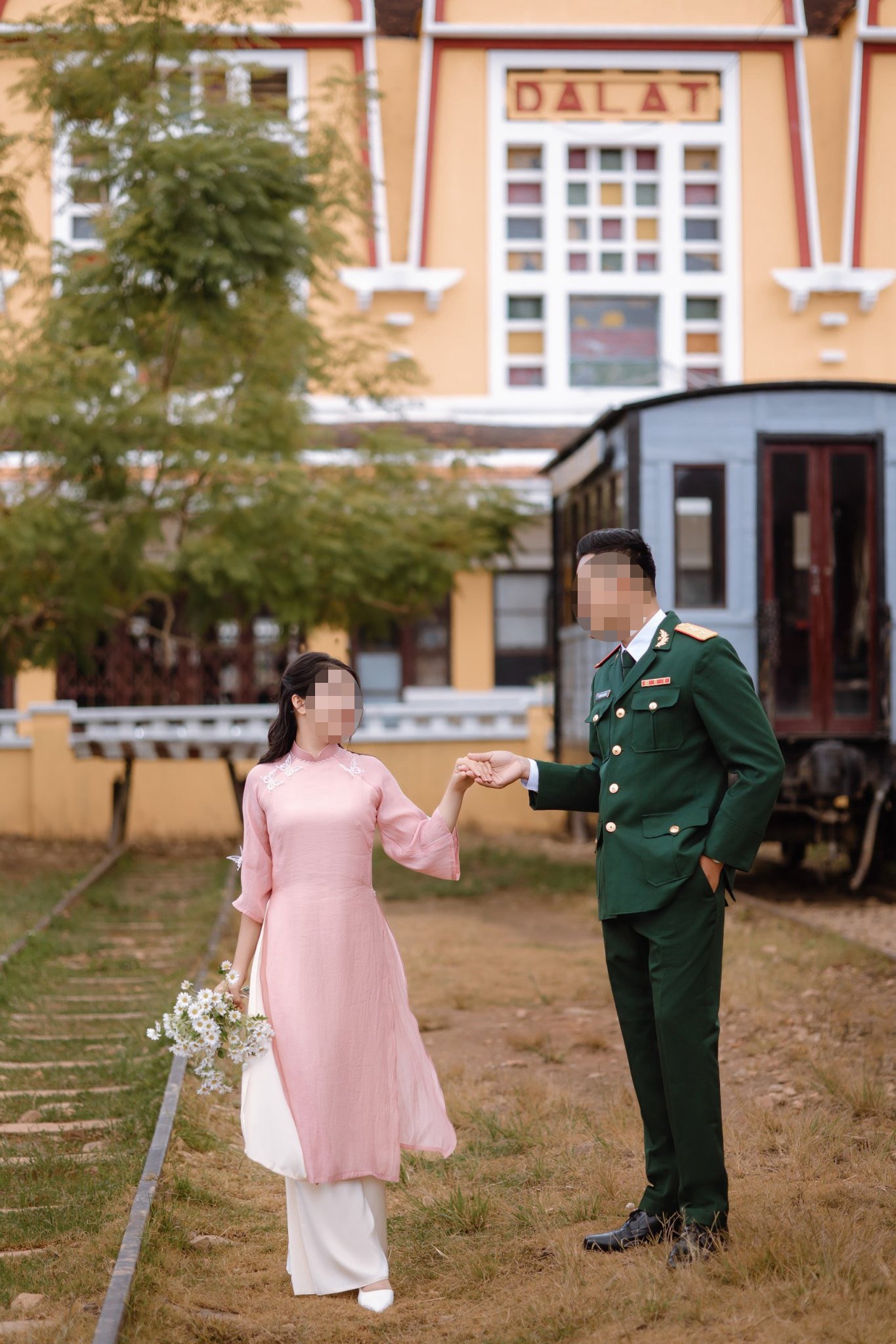 Cưới chồng mắc ung thư ác tính