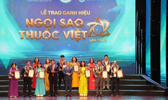Trao danh hiệu “Ngôi sao thuốc Việt” lần thứ 2