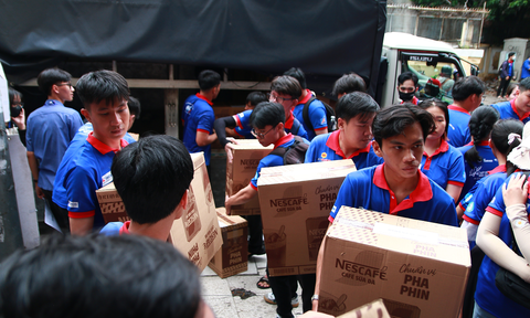 Bản tin 26/6: Hơn 3 tỷ đồng vật phẩm hỗ trợ kỳ thi tốt nghiệp THPT